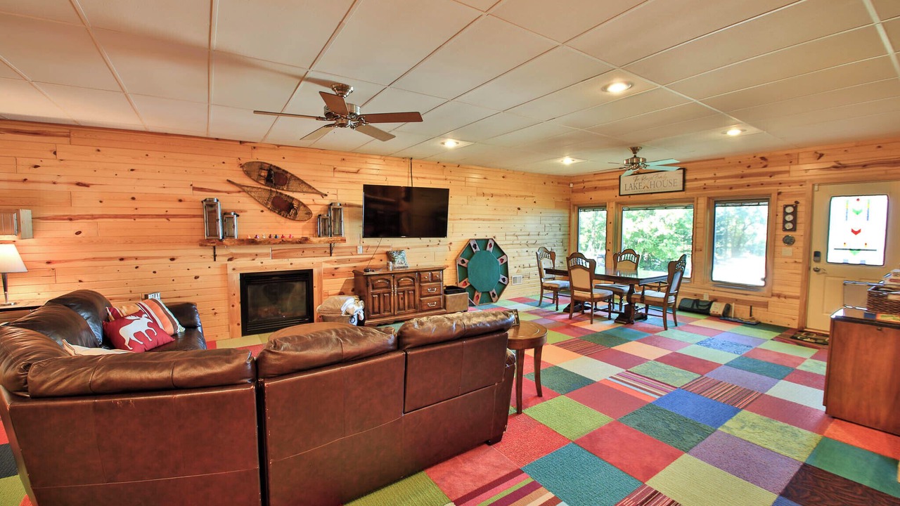 Photo of Livingroom in Amery