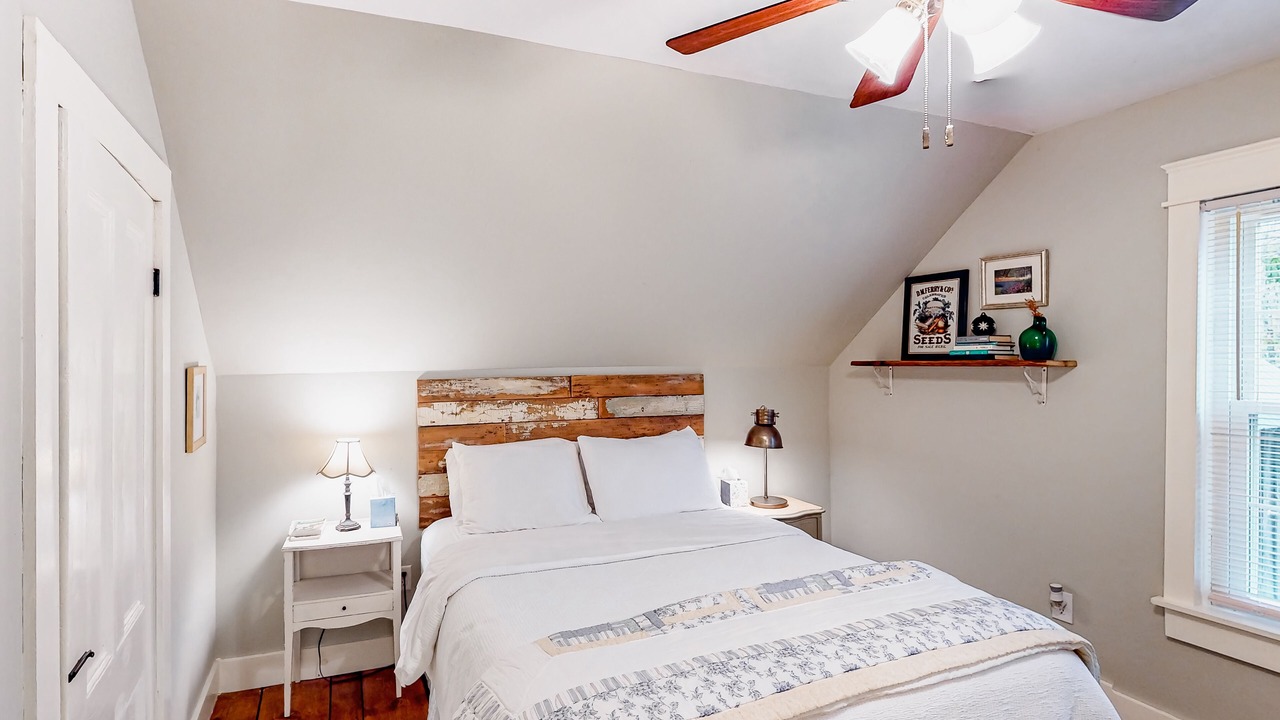 Photo of Bedroom in East Wallingford