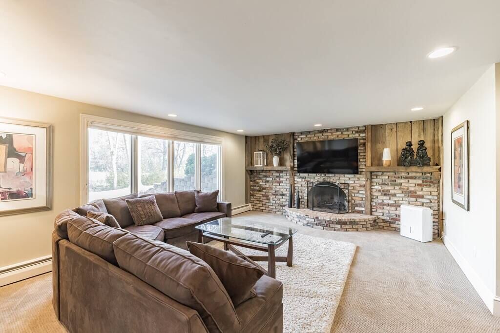 Photo of Livingroom in Minnetonka