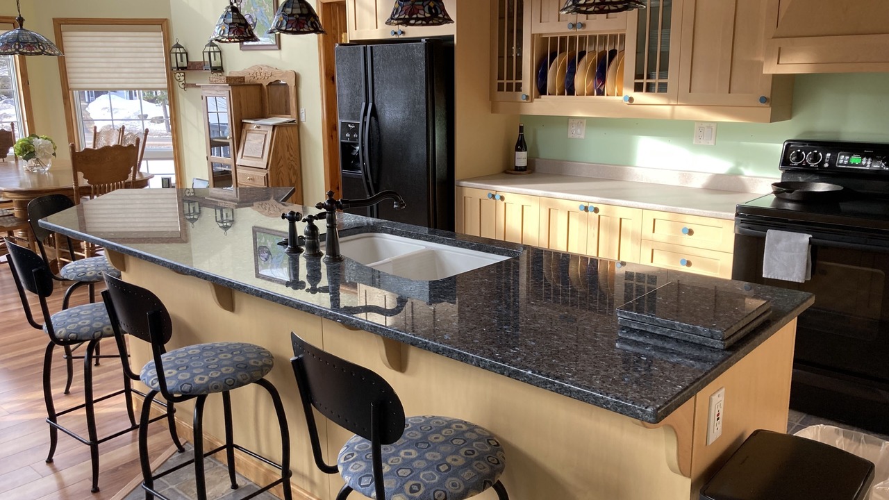 Photo of Kitchen in Colton