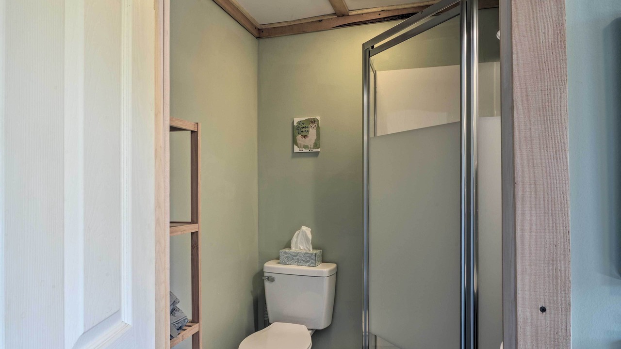Photo of Bathroom in Mt Lookout