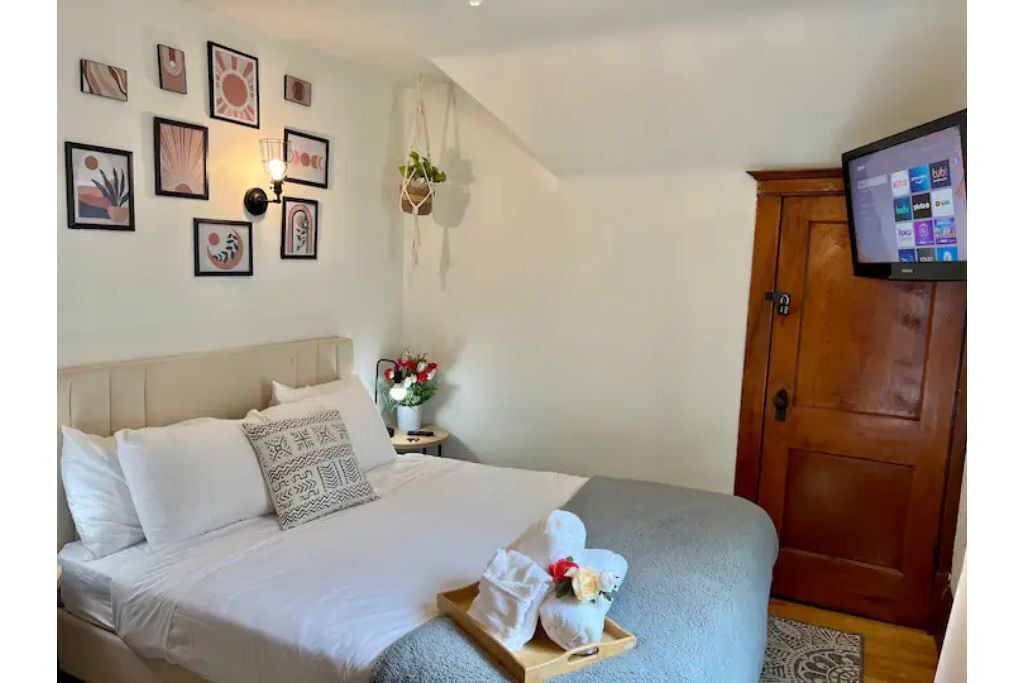Photo of Bedroom in Kingfield