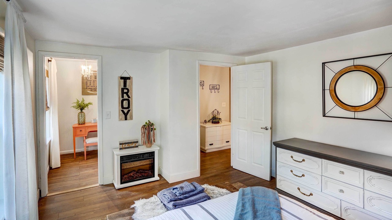 Photo of Bedroom in Troy