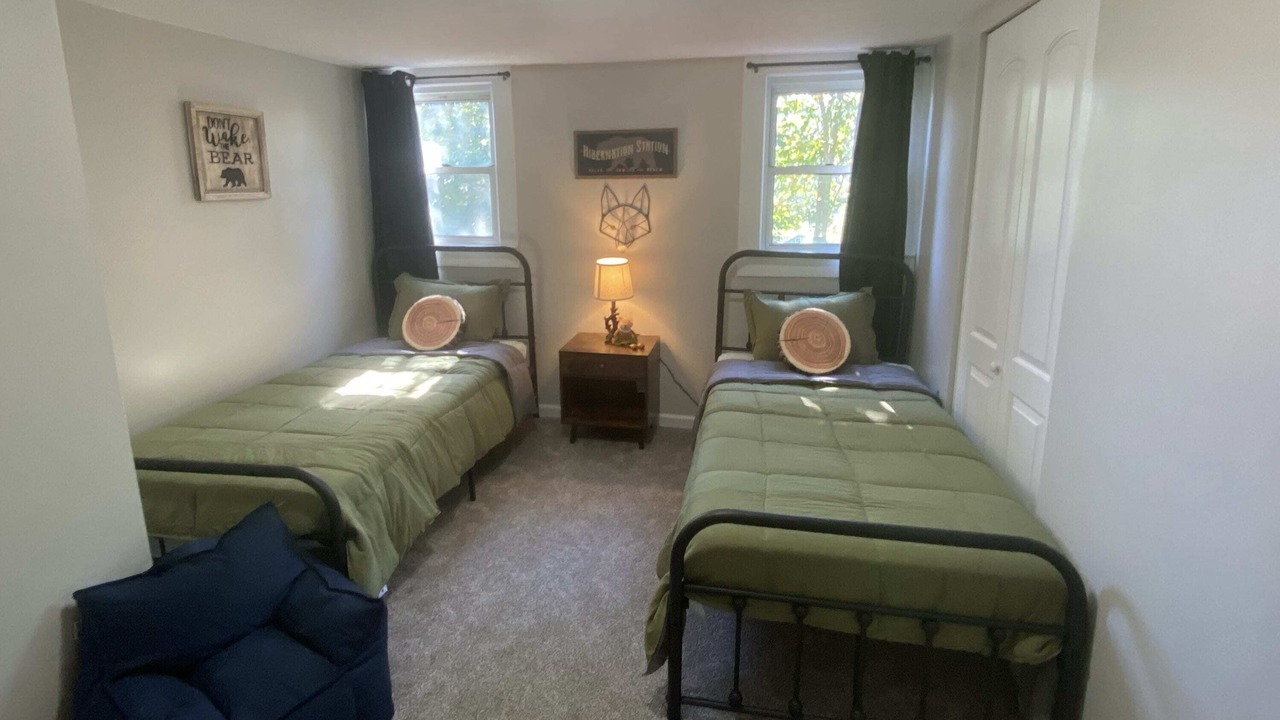 Photo of Bedroom in Glen White