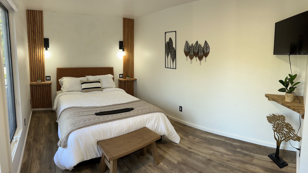 Photo of Bedroom in Ashwaubenon