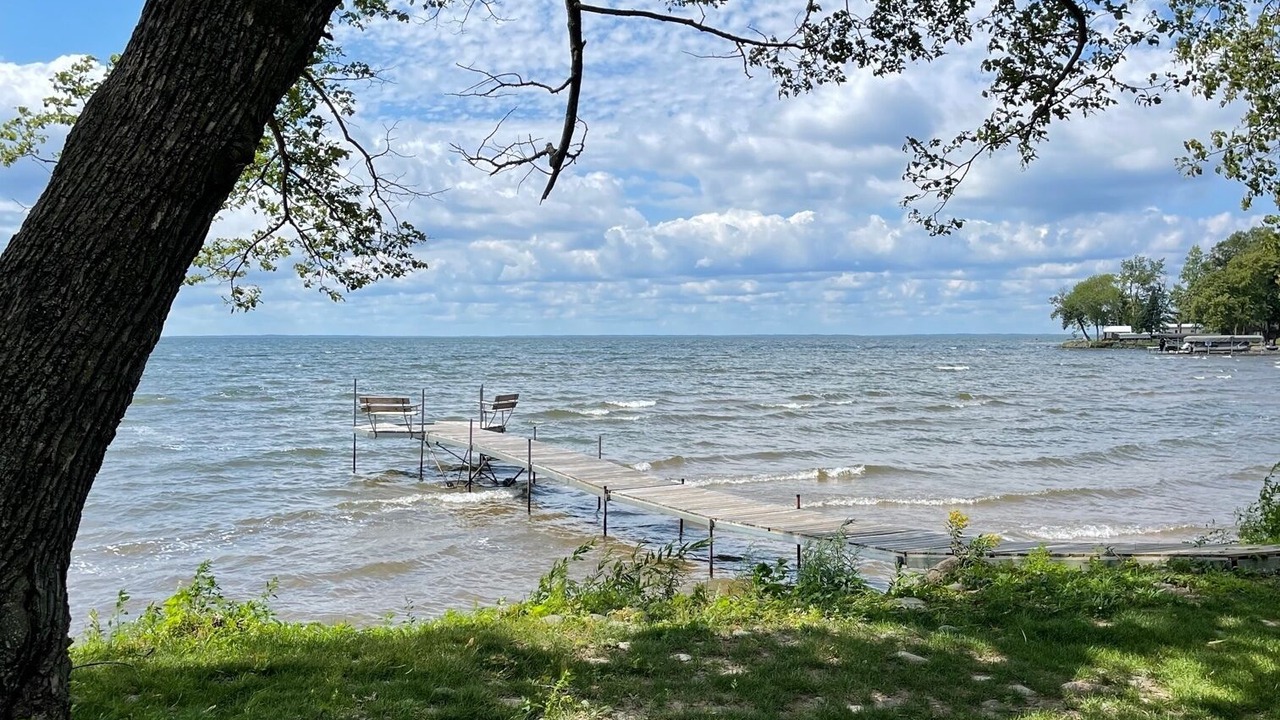 Photo of Others in Isle