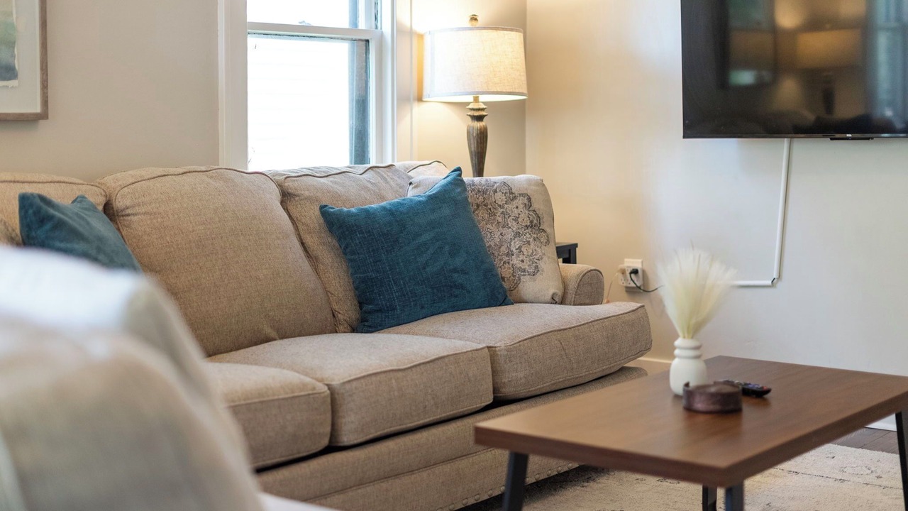 Photo of Livingroom in Robbinsdale