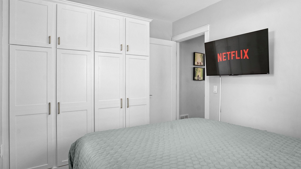 Photo of Bedroom in Robbinsdale