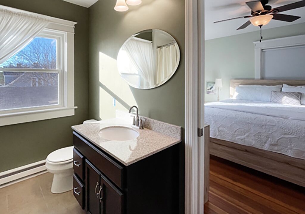 Photo of Bathroom in Port Clinton