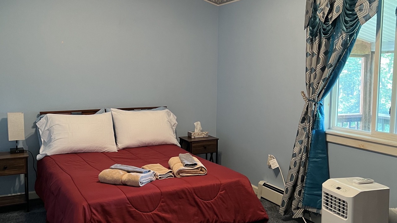 Photo of Bedroom in Town of Chesterfield