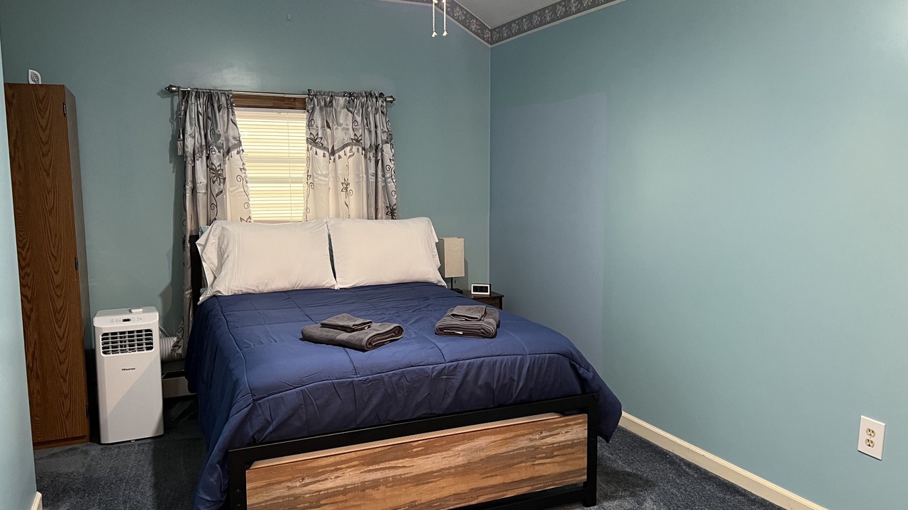 Photo of Bedroom in Town of Chesterfield