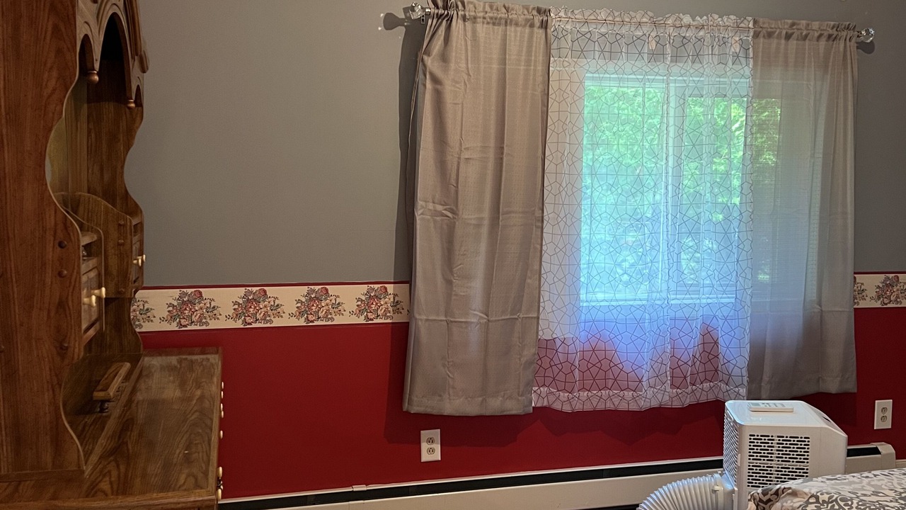 Photo of Bedroom in Town of Chesterfield