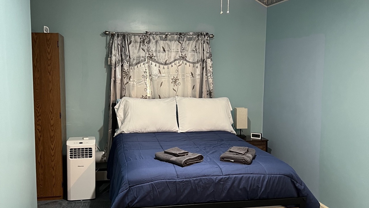 Photo of Bedroom in Town of Chesterfield