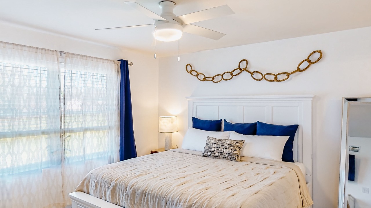 Photo of Bedroom in North Hero