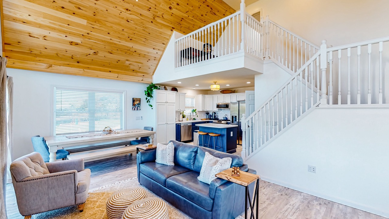 Photo of Livingroom in North Hero
