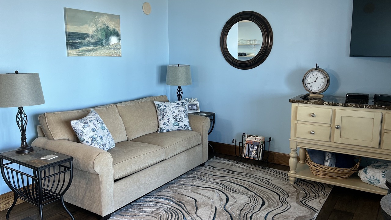 Photo of Livingroom in Port Clinton
