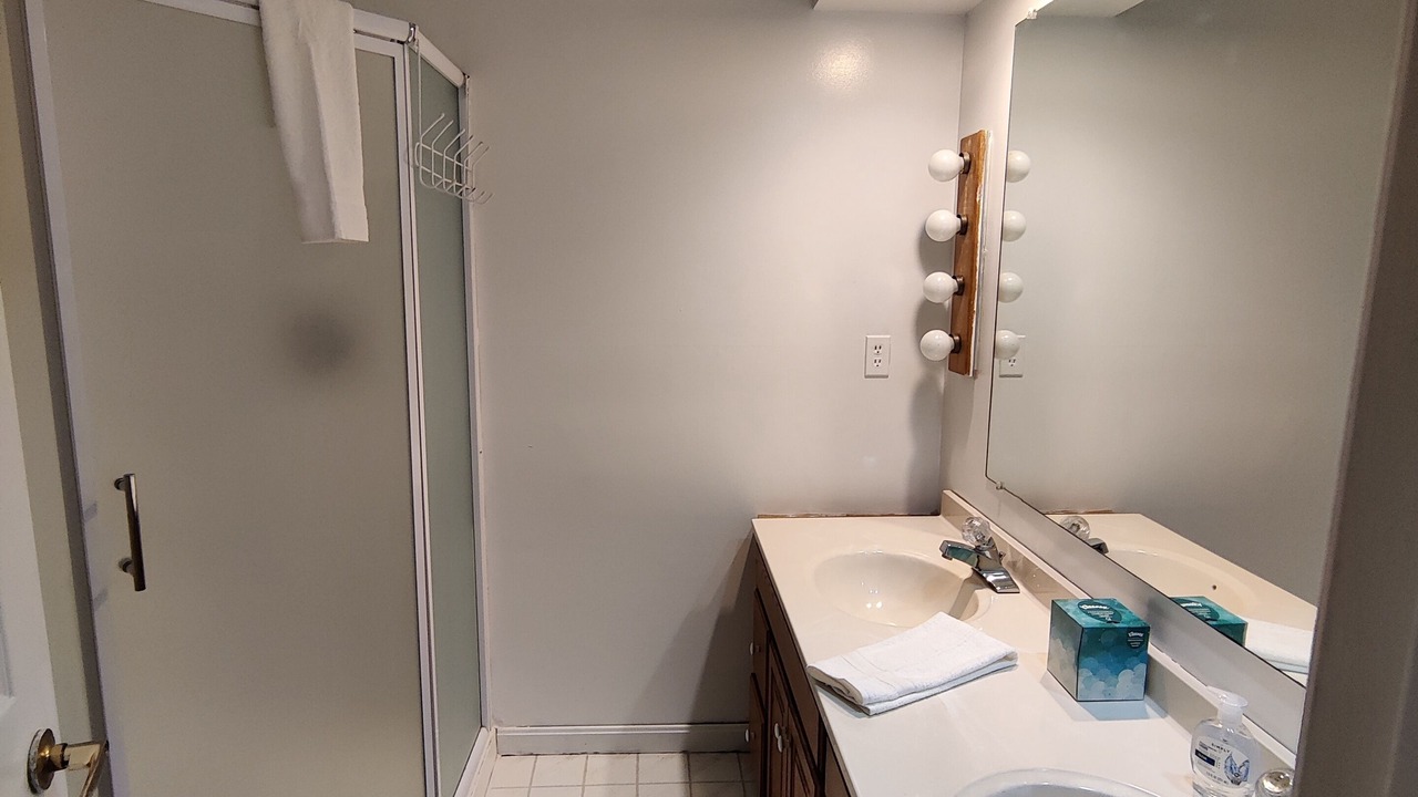 Photo of Bathroom in Jeffersonville