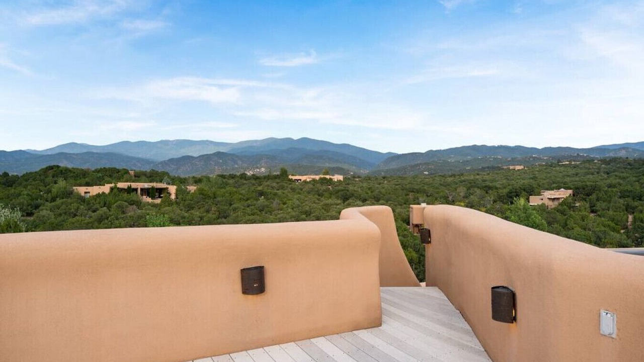 Photo of Outdoor in Northeast Santa Fe