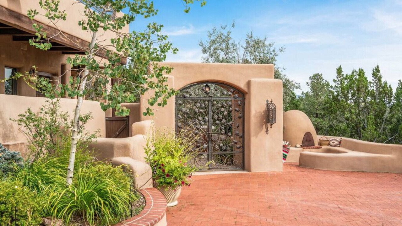 Photo of Patio Balcony in Northeast Santa Fe