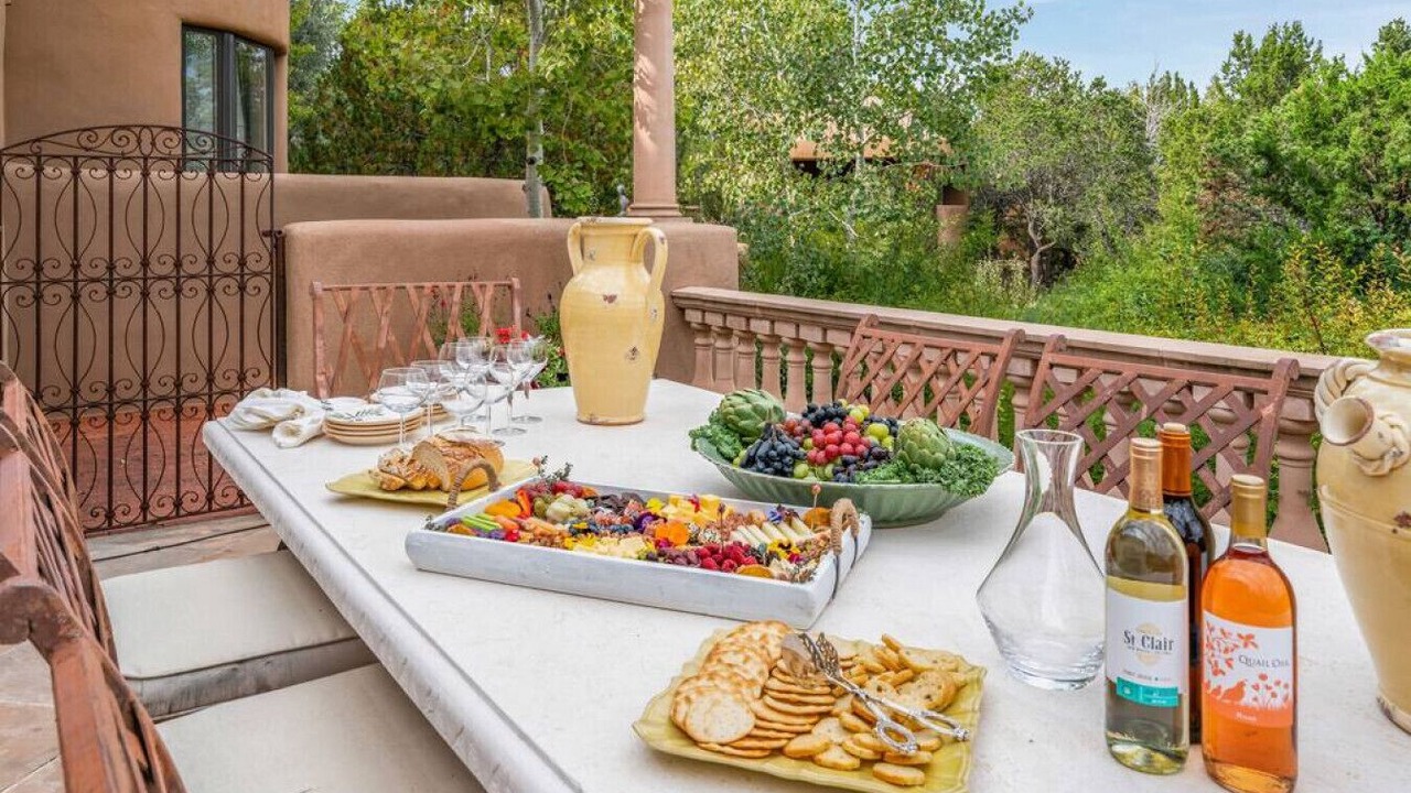 Photo of Outdoor in Northeast Santa Fe