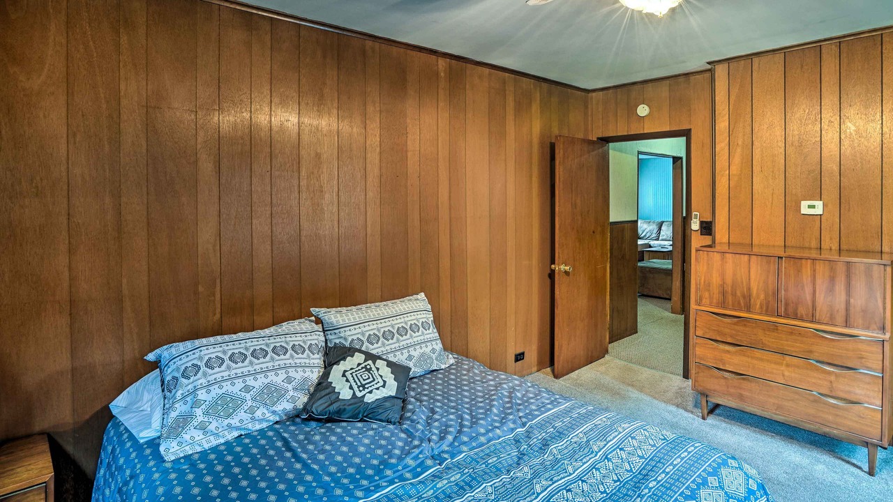 Photo of Bedroom in Greenfield Center