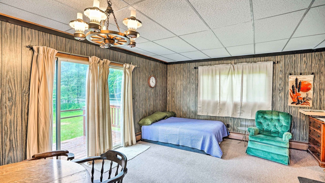 Photo of Bedroom in Greenfield Center