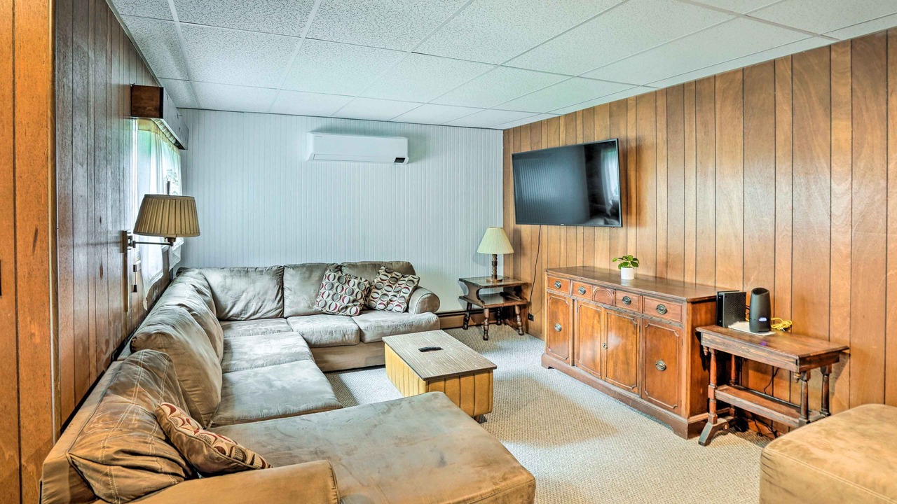 Photo of Bedroom in Greenfield Center