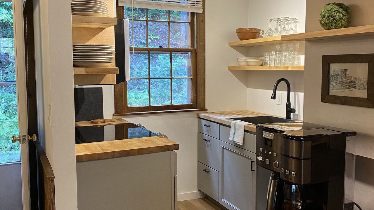 Photo of Kitchen in West Hartford