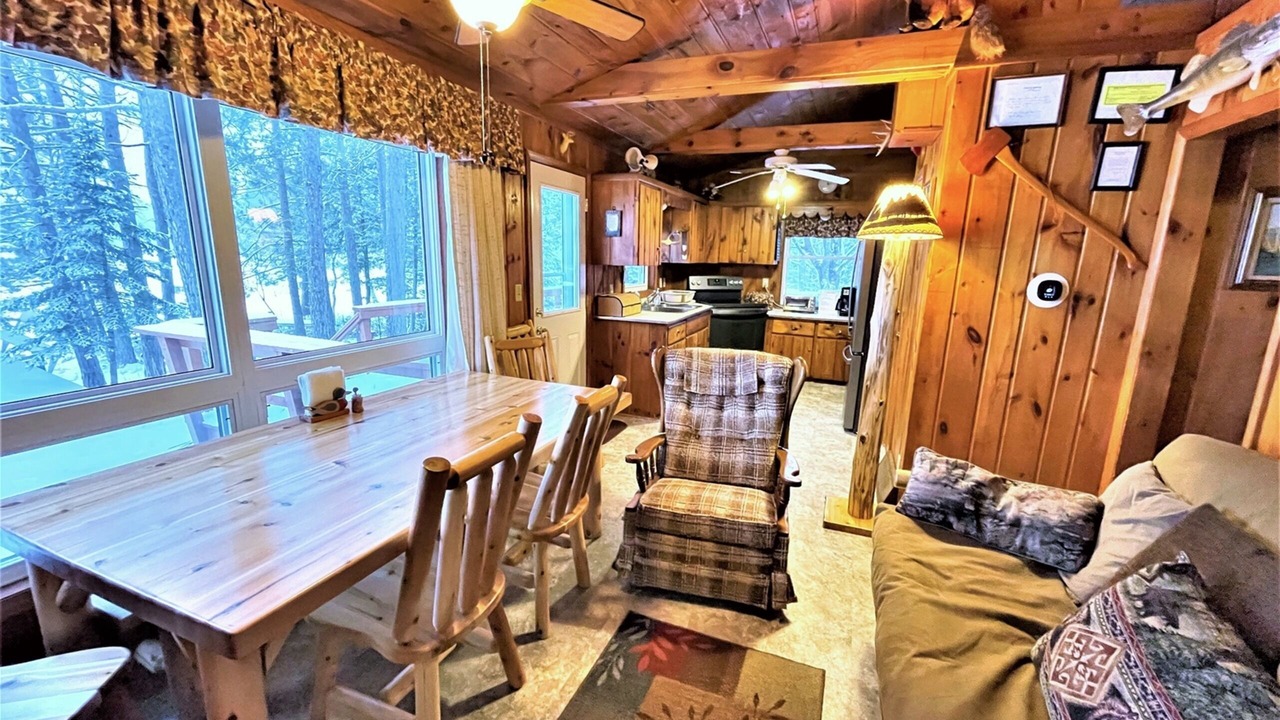Photo of Livingroom in Park Falls