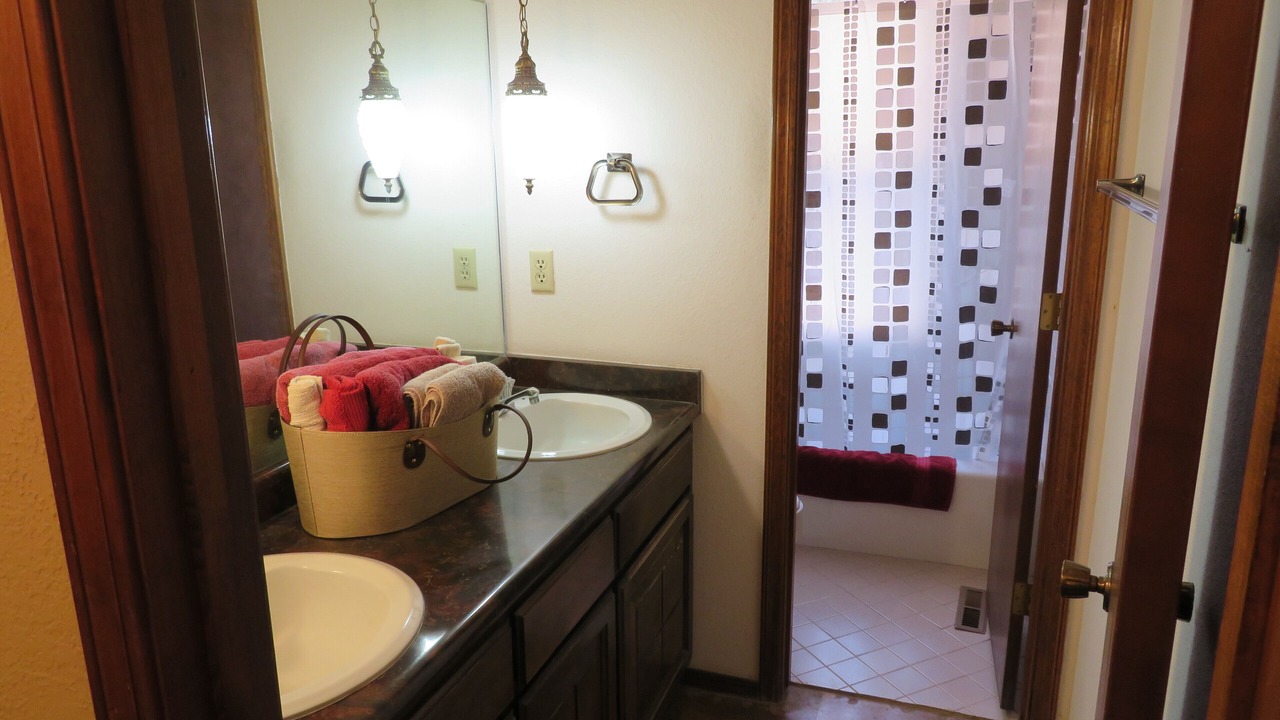 Photo of Bathroom in Northeast Heights