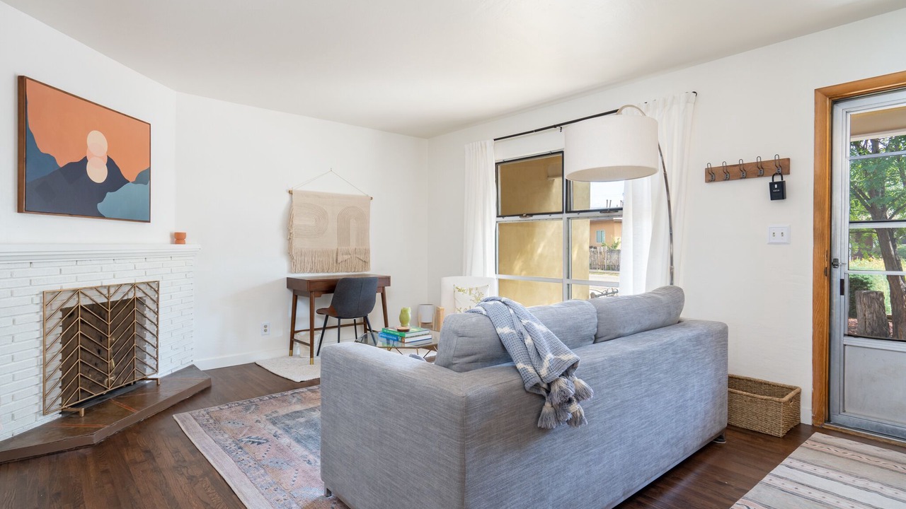 Photo of Livingroom in Santa Fe