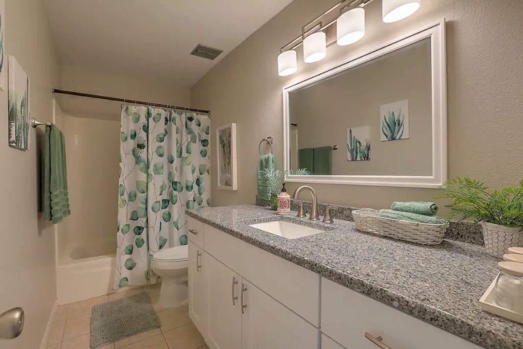 Photo of Bathroom in Northeast Heights