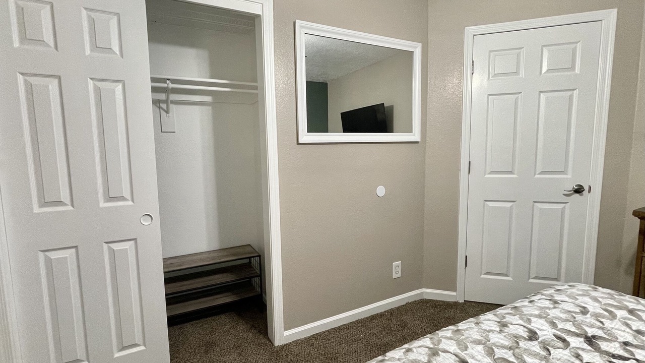 Photo of Bedroom in Alban Hills