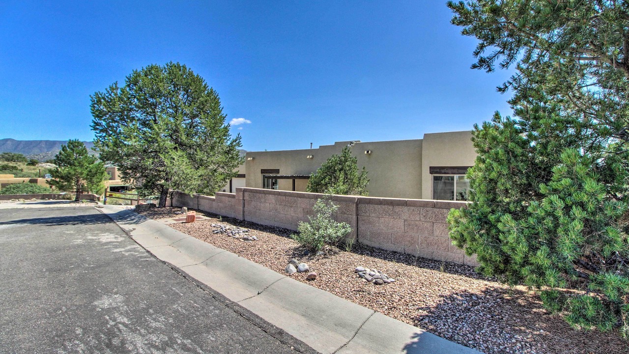 Photo of Outdoor in Northeast Heights