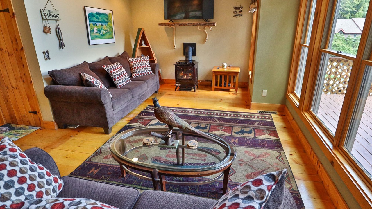 Photo of Livingroom in Bolton Landing