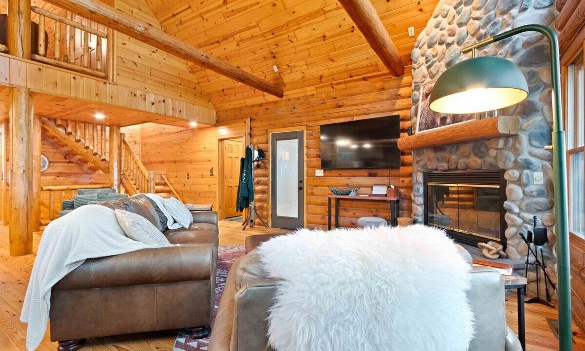Photo of Livingroom in Big Bay