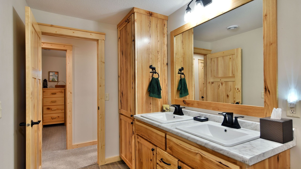 Photo of Bathroom in Trego