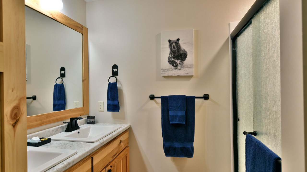 Photo of Bathroom in Trego