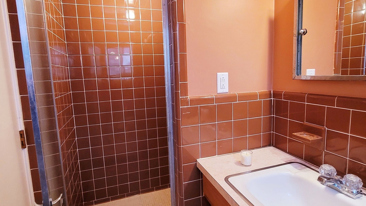 Photo of Bathroom in Drayton Plains