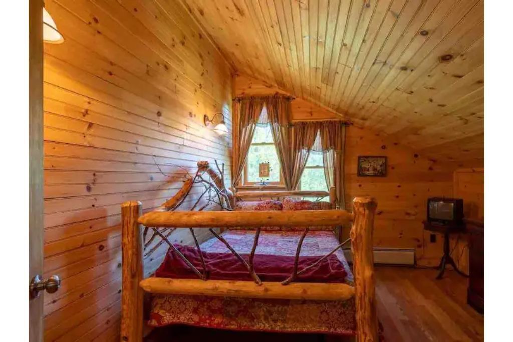 Photo of Bedroom in Jay