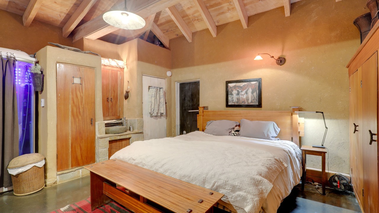 Photo of Bedroom in Northeast Santa Fe
