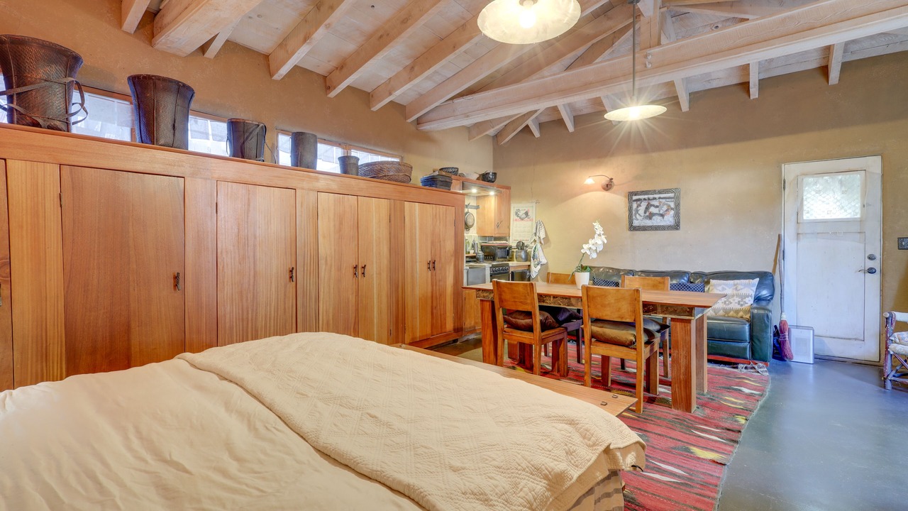 Photo of Bedroom in Northeast Santa Fe