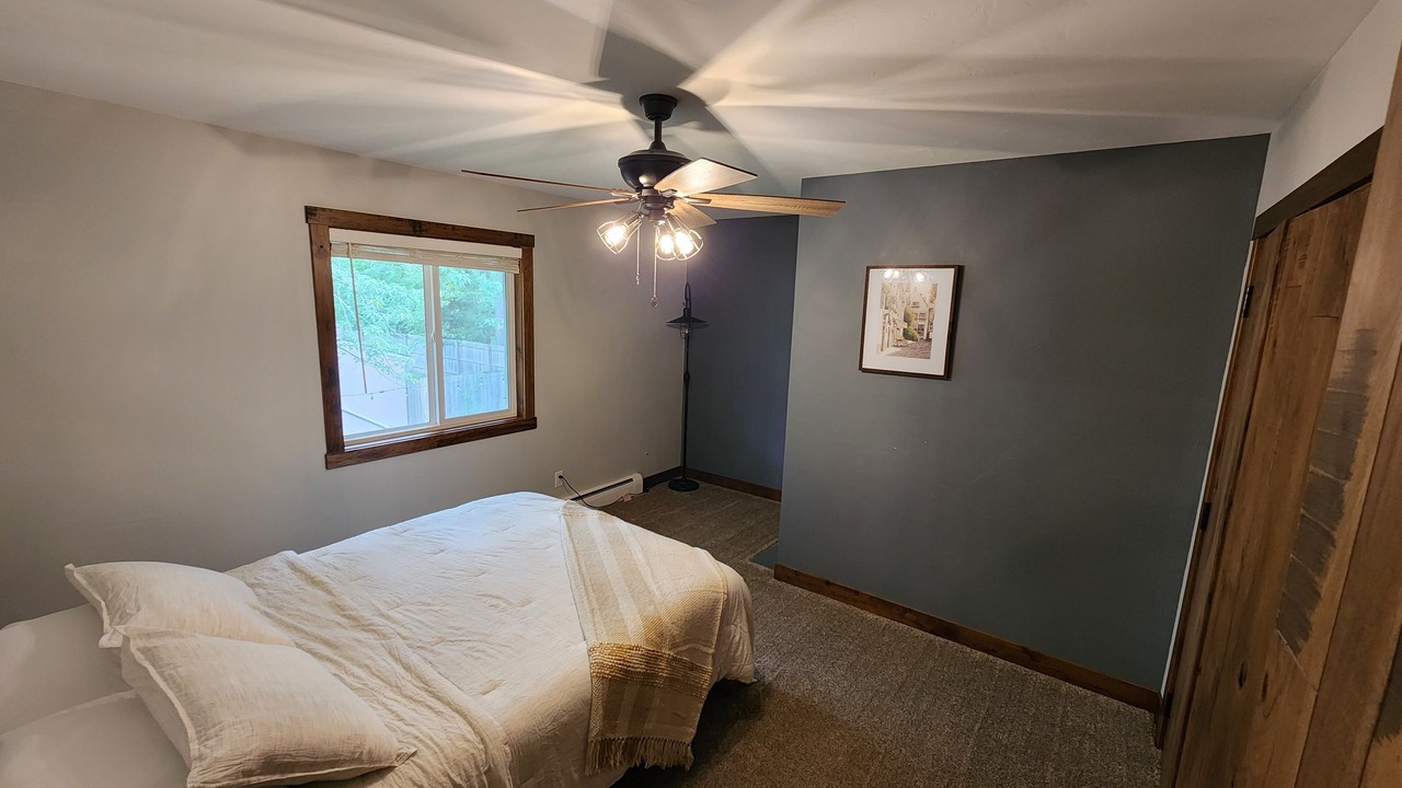 Photo of Bedroom in Hudson