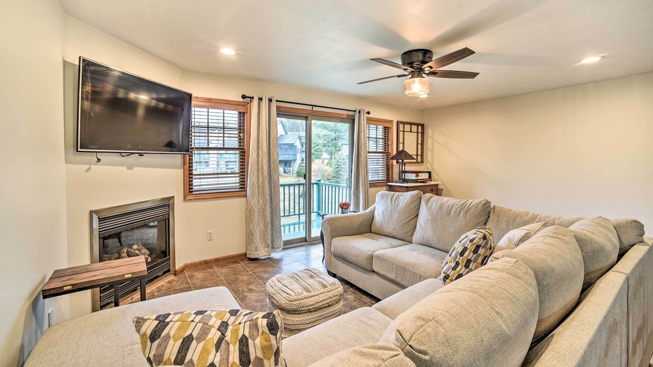 Photo of Livingroom in Lake Placid
