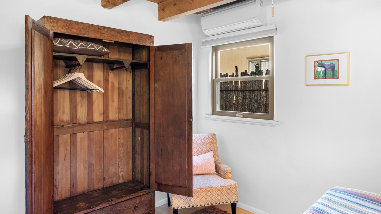 Photo of Bedroom in Southside