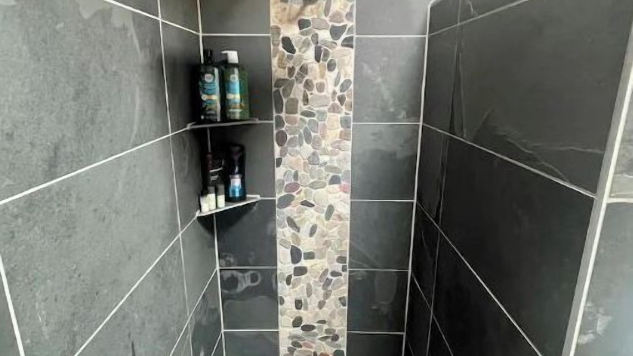 Photo of Bathroom in Alamedan Valley