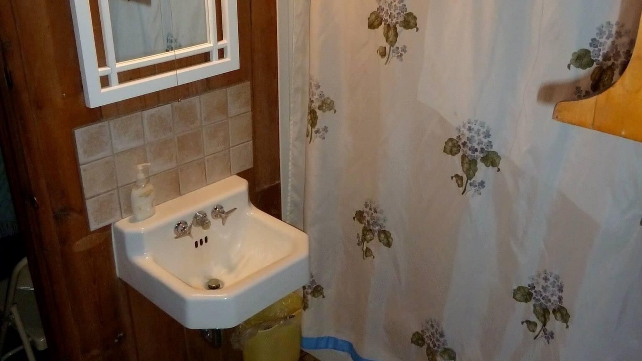 Photo of Bathroom in Hayward