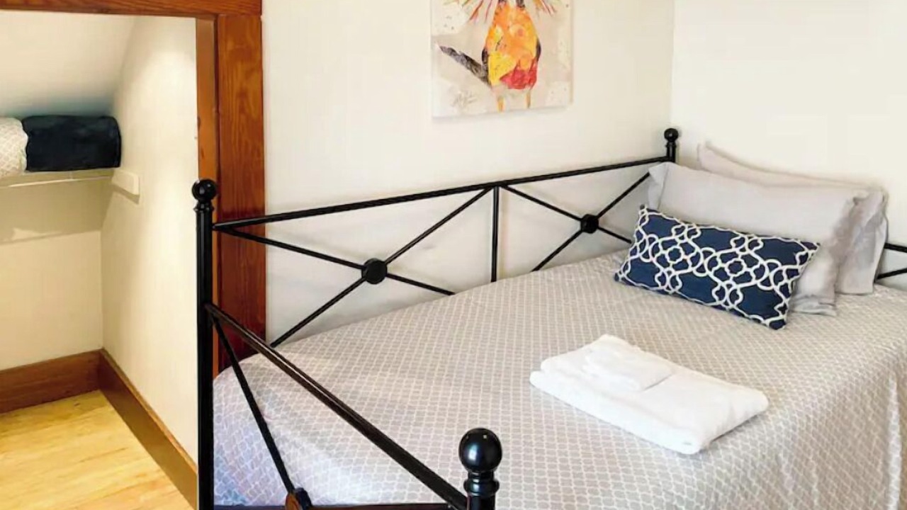 Photo of Bedroom in Old North End
