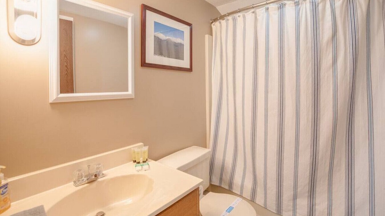Photo of Bathroom in North Woodstock