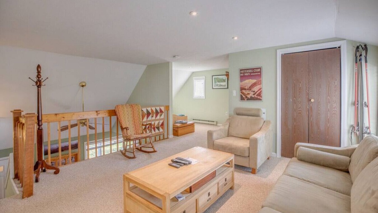 Photo of Livingroom in North Woodstock